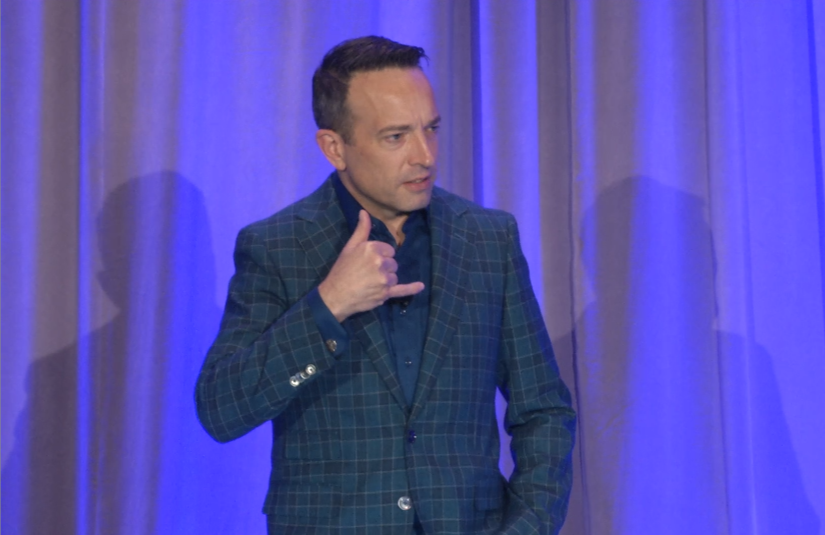 Shane Gibson delivers a keynote speech about asking "blindspot questions"